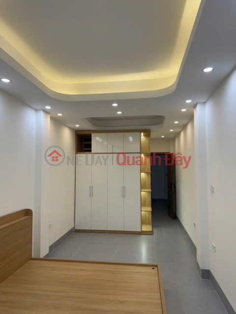 THỤY KHUÊ TÂY HỒ 43M-8 TỶ 100-THANG MÁY 6 TẦNG VÀI BƯỚC RA HỒ _0