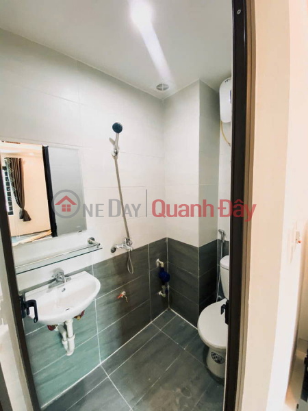 đ 16 Billion, APARTMENT FOR RENT, 13 CLOSED ROOMS, Lang Street, 63m2, 5 floors, 4.05m frontage, 16 billion Dong Da.