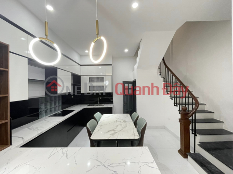 House on Truong Cong Dinh street - 50m2\/5T\/Mt 5m, avoid cars, Busy business, 7 billion _0