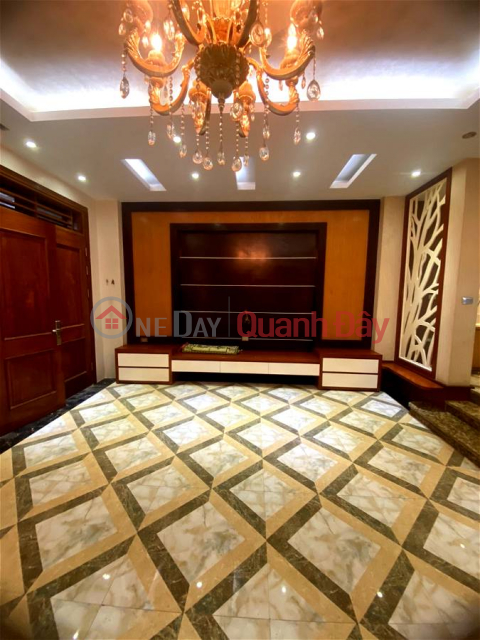 House for sale on Tran Quoc Hoan Street, Cau Giay District. 55m Frontage 5.5m Approximately 14 Billion. Commitment to Real Photos Main Description _0