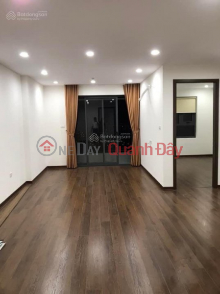 House for rent in Ba Trieu street, Ha Dong, 5 floors, 60m2, 6 bedrooms, 15 million - family, group. Rental Listings