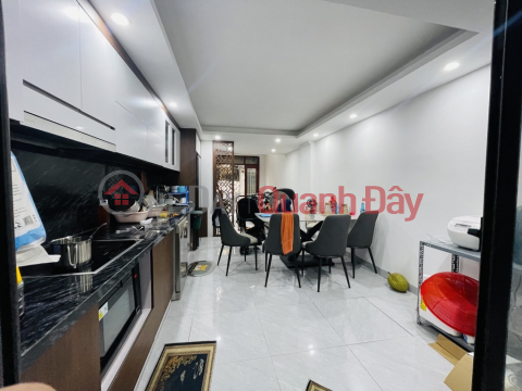 Dai Tu super product, ideal space, close to Dai Kim urban area, 40m, 5 floors, only 8.6 billion _0
