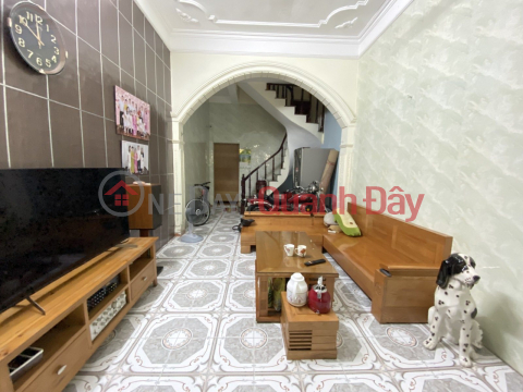 House for sale on Hang Bac street, 80m2, 4 floors, nearly 4m frontage, 70.8 billion, wide sidewalk, top business _0