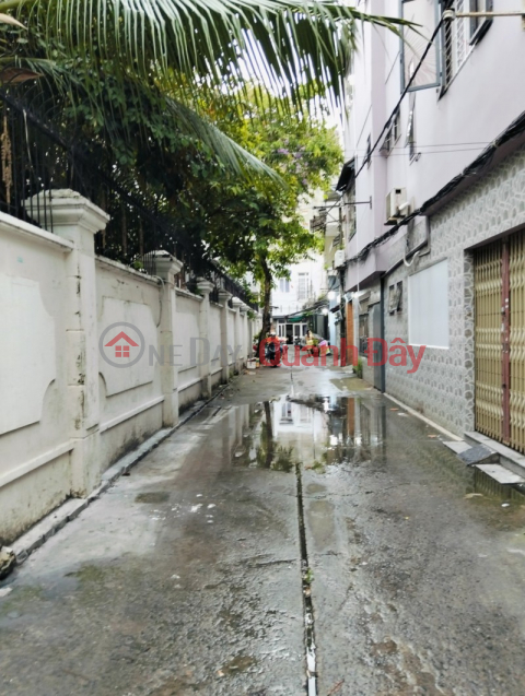 House for sale - Area 81m2 (4 x 20)m - Truck alley 5m Do Doc Long Street _0
