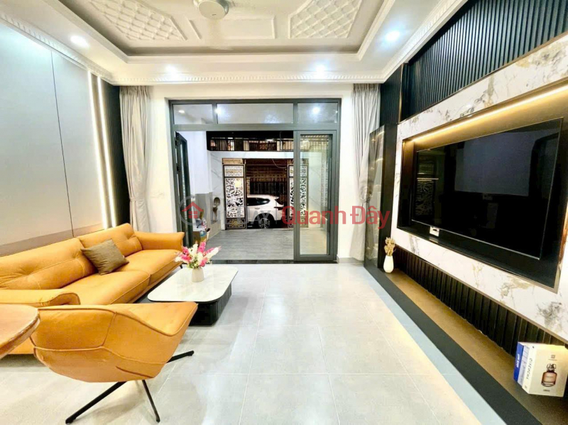 110m² house with garden, car accessible alley next to Huynh Tan Phat street, 4 floors, 7 billion VND. Sales Listings