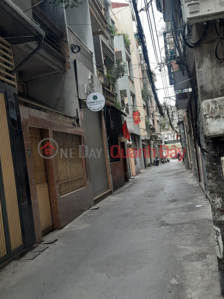 95m Front 6m Le Trong Tan Thanh Xuan Street. Car Dealer Avoid. Busy Business. Owner Thien Chi Sell. Sales Listings