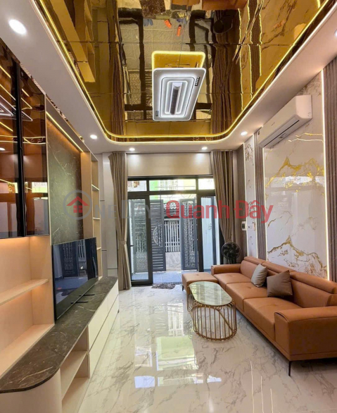 A 4-story house with a ground-floor bedroom, suitable for a 3-generation family, priced just over 6 billion VND. _0