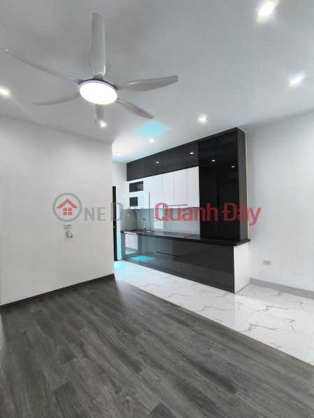 Bán nhà cực đẹp Thịnh Liệt, 6 tầng thang máy, ngõ 3 gác, 33m2, MT 4.2m giá 8.95 tỷ Việt Nam Bán đ 8,95 tỷ