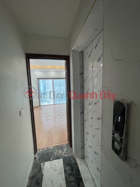 Ô tô đỗ cửa, nhà mới đẹp lung linh, khách sẵn xách vali về ở, nhà lô góc phòng cực thoáng sáng. Việt Nam | Bán đ 6,5 tỷ