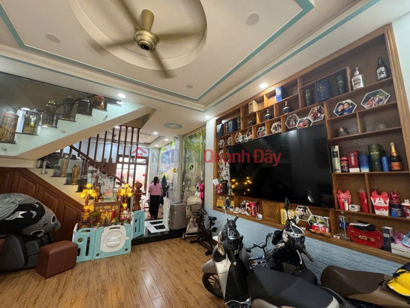 Property Search Vietnam | OneDay | Residential Sales Listings | House for sale, 1 ground floor, 2 upper floors, car alley, street 160, Ward Tang Nhon Phu A, Thu Duc City - price only 6.8 billion!