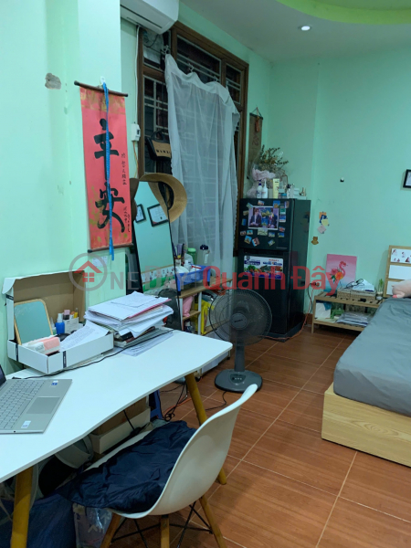 House for sale on Ly Thai To street, 32m2, 5 floors, 21.5 billion, wide sidewalk, great business Sales Listings