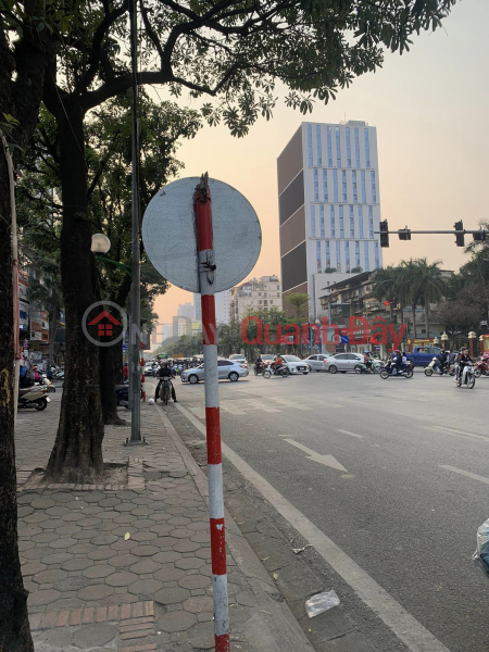 Property Search Vietnam | OneDay | Residential Sales Listings | 115m Small 16 Billion Front Hoang Quoc Viet Cau Giay Street. Super Peak Business Football Sidewalk. Build an Apartment or a Building