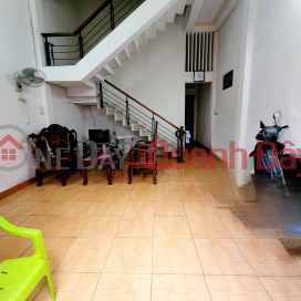 House for sale in Nguyen Thai Hoc Street, Le Hong Phong Ward, Quy Nhon, 60.5m2, 1 Me, Price 4 Billion _0