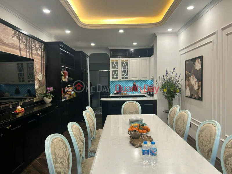 Cực hiếm! Bán nhà phân lô Lý Nam Đế, 36m2, 5 tầng, nhỉnh 17 tỷ, ô tô đỗ cửa, kinh doanh Niêm yết bán