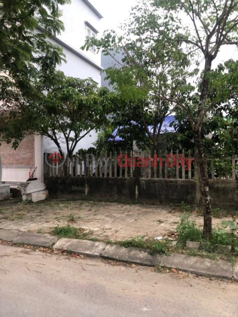 CENTER OF MARBLE MOUNTAIN - NGUYEN CO THACH STREET, A FEW STEPS TO SON THUY SEA. LAND LOT 443M2 (20X21)M. ONLY COST _0