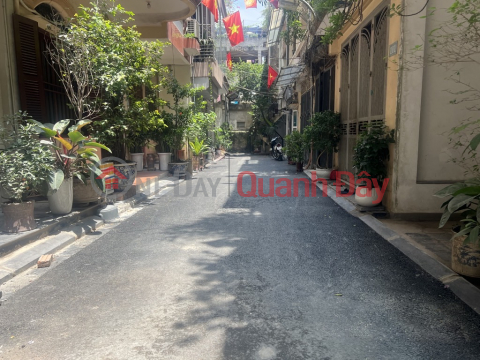 CHỈ 1 NHÀ RA MẶT PHỐ NGUYỄN VĂN CỪ - NHÀ 7 TẦNG THANG MÁY - FULL NỘI THẤT - GARA Ô TÔ 7 CHỖ! _0