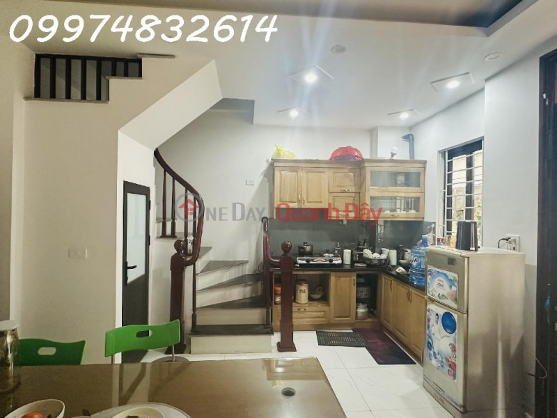 Phan Dinh Giot Street, La Khe, Ha Dong, 33m2, 4 floors, wide frontage, car passing by house, only 3.8 billion Sales Listings