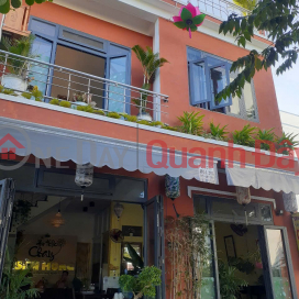 GOOD PRICE - BUY NOW 2-STOREY HOUSE IN PRIME LOCATION ON SON TRA BEACH, Da Nang _0