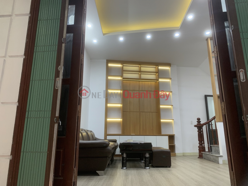 The owner sells house number 61\\/101. Tram Street, Long Bien Ward, Long Bien District, Hanoi Vietnam Sales | đ 4.45 Billion