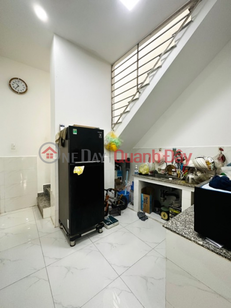 đ 6.2 Billion, 6M WIDE ALLEYWAY ACCESSIBLE BY CAR, CONNECTING TO DISTRICT 3 - STRAIGHT FROM HOANG SA STREET - 51m2 (6.5 x 8M) - 6.2 Billion VND