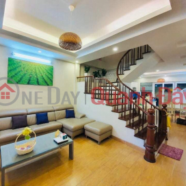 House for sale in Yen Hoa, Cau Giay, both living in and for rent 51m2, 5 floors, 4m, price 6.3 billion. _0