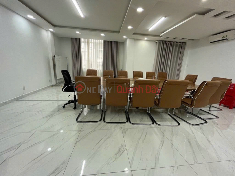 HOUSE IN TAN SON NHAT AIRPORT AREA, 4x30m, 4 BEDROOMS Rental Listings