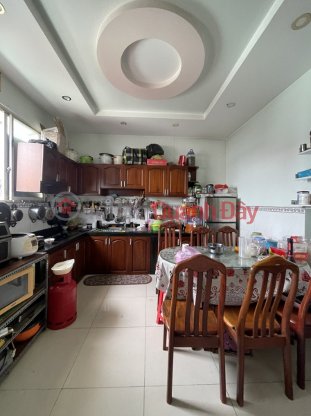 Bán nhà MTKD 95m2 Ngang 8m - Đường Võ Công Tồn, Quận Tân Phú | Việt Nam, Bán, đ 17,8 tỷ