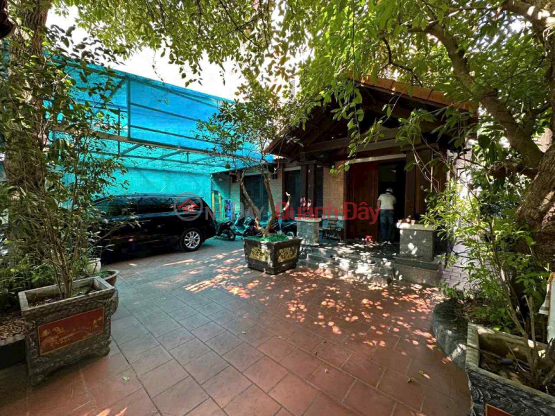 Ngoc Lam garden villa, sidewalk, car access, 100m from Chuong Duong bridge Sales Listings