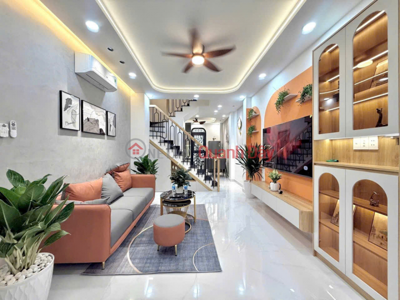 Property Search Vietnam | OneDay | Nhà ở | Niêm yết bán | L1611 ️ sát Huỳnh Văn Bánh Lê Văn Sỹ, SHR, Vuông, 4 tầng, 3.4x10m, 6.x tỷ