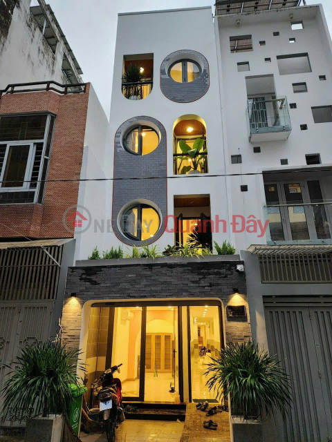 Deeply reduced from 23 billion to 16 billion, serviced apartment in Tran Van Dang, District 3, area 330m2 including 14 rooms for rent. _0