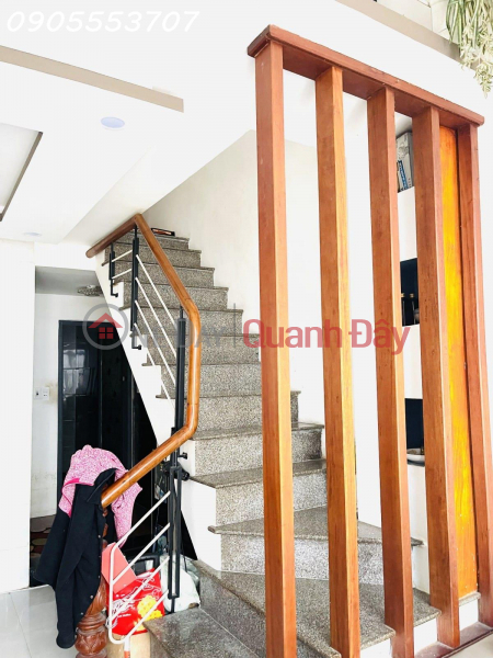 Property Search Vietnam | OneDay | Residential | Sales Listings, PRICE a little 2 billion. Kiet NGUYEN VAN LINH, Hai Chau, DN. Selling a 50m2 mezzanine house, just 3 steps from the car.