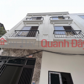 Phung Chau house for sale CAR parked next to the house with 3 floors 36.5m2 wide alley 1.55 billion VND _0