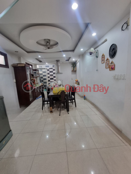 SELLING CHINH TAN BINH SCHOOL, TRUCK HAND FOR 8.2 BILLION Sales Listings