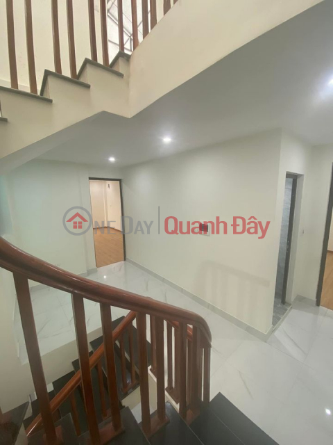 BÁN NHÀ ĐỐNG ĐA - ĐÊ LA THÀNH - 6 PHÒNG NGỦ KHÉP KÍN CHO THUÊ DÒNG TIỀN - CÓ Ô CHỜ THANG MÁY - GẦN ĐẠI HỌC _0