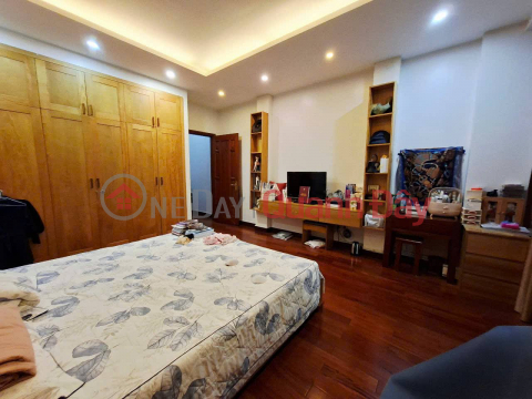 Townhouse for sale in Dich Vong, Cau Giay, 50m2, 5 floors, car parking at door, nice house, good price _0