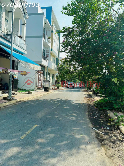 Góc bán lô đất siêu đẹp tại đường Hoàng Hoa Thám, TP. Mỹ Tho, DT 69,7m2, giá đầu tư _0