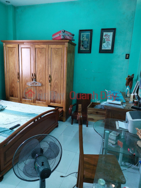 đ 12 Million/ month The owner needs to rent a whole house with 2 floors, frontage of Binh Thang ward, Di An city, Binh Duong
