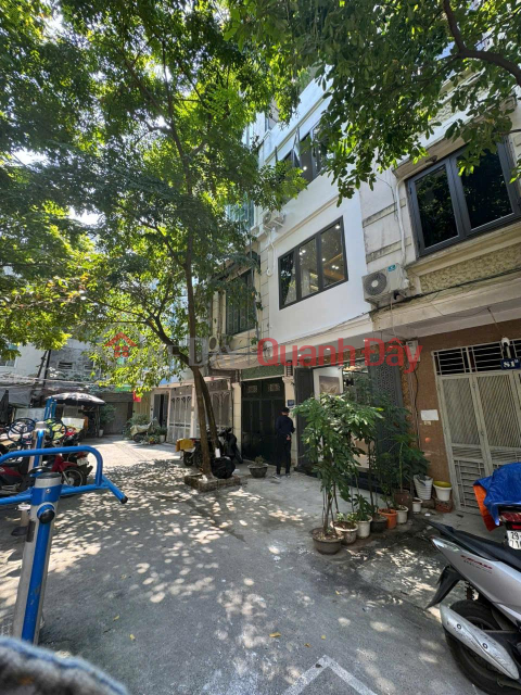 Rarely over 5 billion, House in Dong Da District, adjacent to Ba Dinh, Area 34m, 4 floors _0