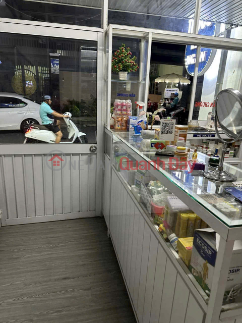 Bán nhà lầu, Mặt tiền chợ Hồ Bơi Phương Nam, SR,TC chỉ 4 tỷ650 _0