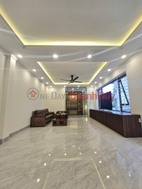BEAUTIFUL HOUSE - GOOD PRICE - Quick Sale House with WIDE FRONTAGE, CAR ACCESS TO HOUSE At THACH BAN, LONG BIEN, HANOI _0