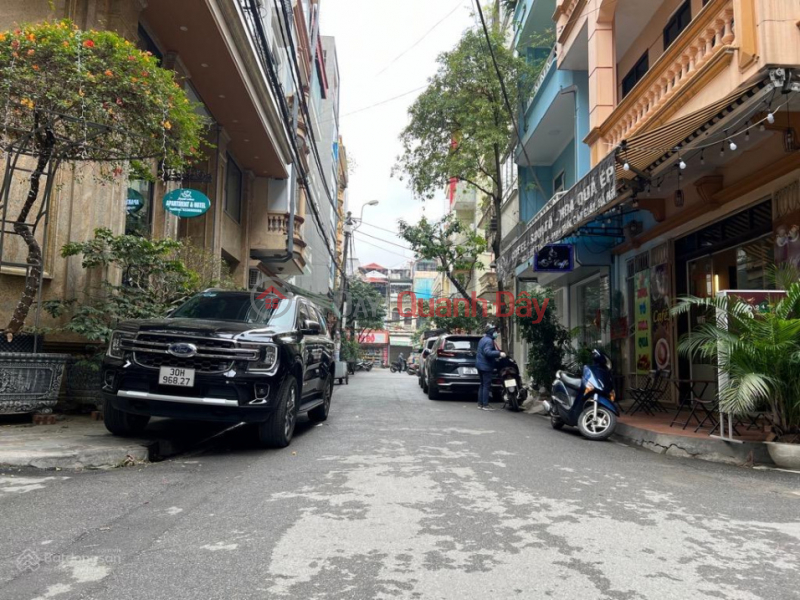 Property Search Vietnam | OneDay | Residential Sales Listings Quan Nhan's house for sale is divided into Thanh Xuan area, cars should avoid the sidewalk, business is at its peak. 60m2x4T x MT 5.5m.