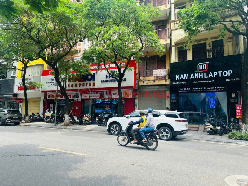 Property Search Vietnam | OneDay | Residential, Sales Listings | LE THANH NGHI RARE HOUSE FOR SALE A SUPER PRODUCT STREET FRONT HOUSE.<br \\/><br \\/> PRIME LOCATION, 2-WAY ROAD WITHOUT OBSTRUCTIONS