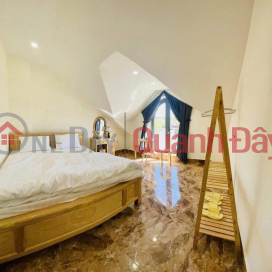 Villa for rent with 5 bedrooms on Me Linh Street, Ward 9, Da Lat, price 17 million VND. _0