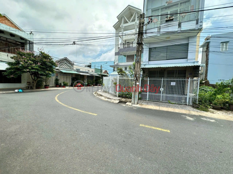 BEAUTIFUL HOUSE - GOOD PRICE - DIRECT OWNER House for Sale in Long Xuyen Ward, An Giang (formerly Dong Xuyen Ward) Sales Listings