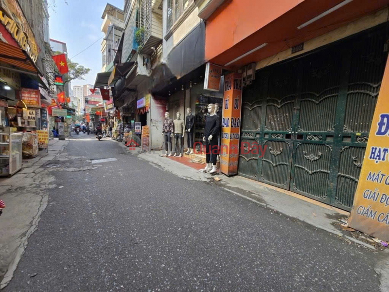 Sở hữu ngay nhà siêu đẹp mặt phố Yên Hòa, Cầu Giấy 45m2 - Chỉ 23 tỷ - Kinh doanh sầm uất Việt Nam, Bán | đ 23 tỷ