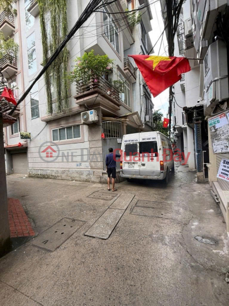 đ 17 Billion, SUPER BEAUTIFUL HOUSE IN CAU GIAY DISTRICT, LAC LONG QUAN STREET - CAR AVOIDANCE - BUSINESS 17 BILLION - 45 SQM.