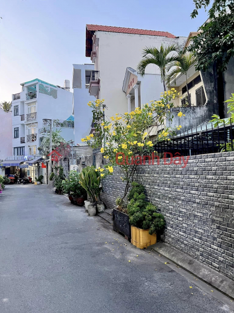 FOR 6 VND, PHAN DANG LUU'S 5-FLOOR, 3-BR CAR ALWAYS IS NOW AVAILABLE. _0