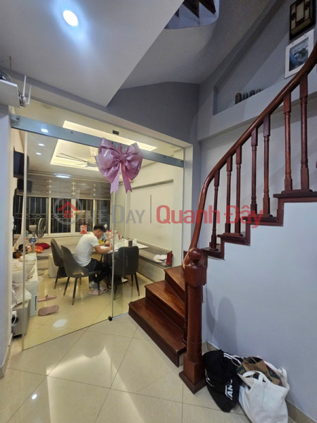 Bán nhà Hoàng Hoa Thám, Ba Đình, lô góc, ngõ thông 3 gác, 30m2, 5 tầng, chỉ 9.4 tỷ Niêm yết bán