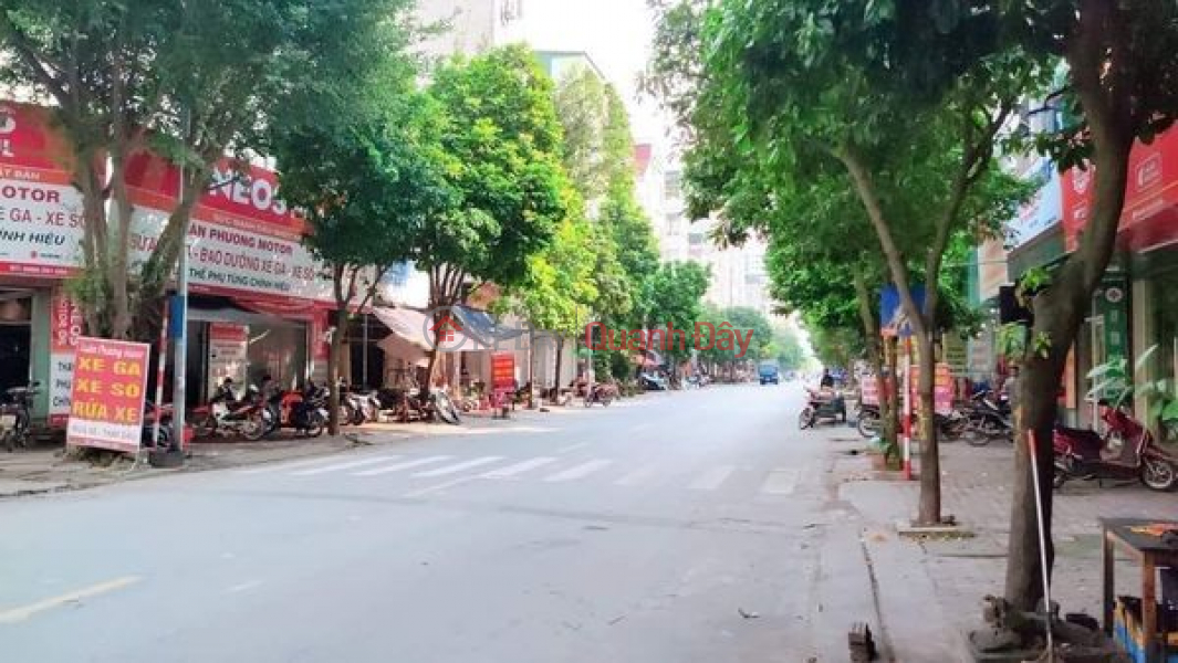 Property Search Vietnam | OneDay | Residential, Sales Listings | HOANG KONG HOUSE FOR SALE - BUSINESS - CAR INTO THE HOUSE - BEAUTIFUL FACE