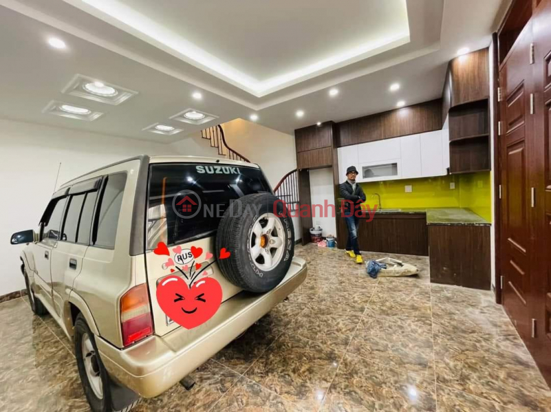 Super rare! Dam Quang Trung street 48m, MT 6m very beautiful people built, 7 seater car sleeping in the house. Sales Listings